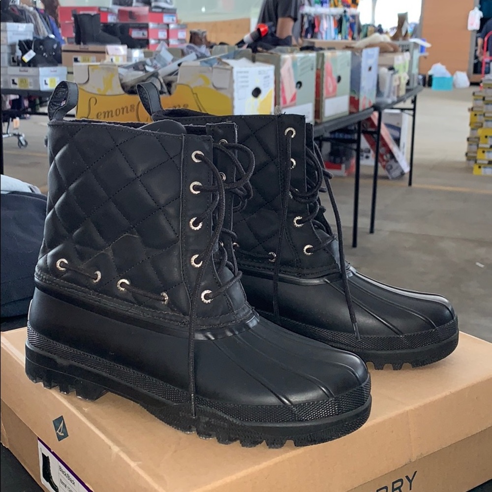 Winter boots